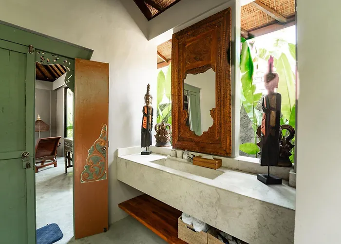 Villa Keluk Collection, Boutique Private Pool Villas, Just Short Walk To Bingin