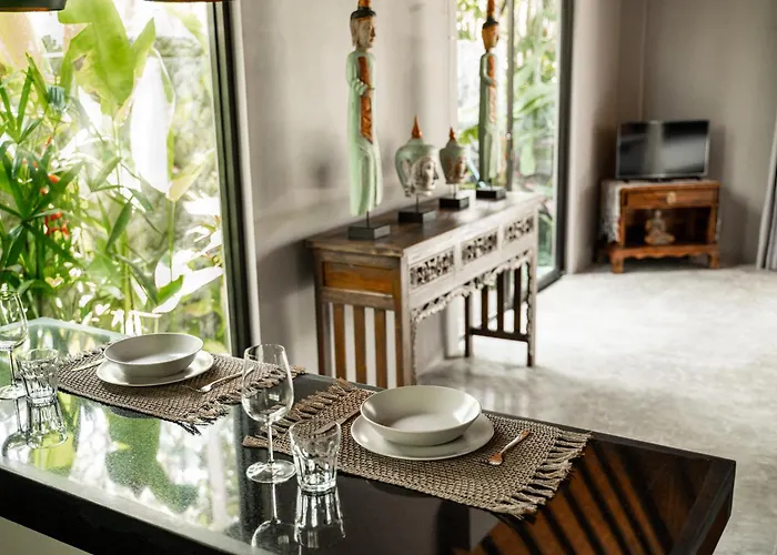 Keluk Collection, Boutique Private Pool Villas, Just Short Walk To Bingin *