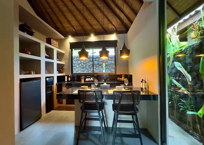 Keluk Collection, Boutique Private Pool Villas, Just Short Walk To Bingin Villa *