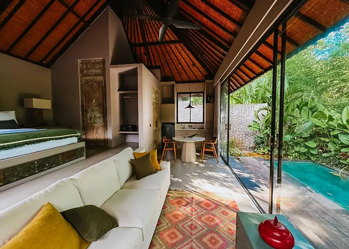 Villa Keluk Collection, Boutique Private Pool Villas, Just Short Walk To Bingin *