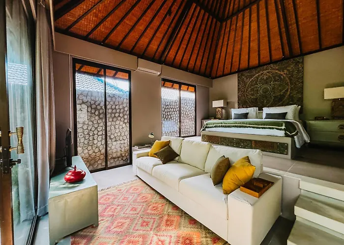 Keluk Collection, Boutique Private Pool Villas, Just Short Walk To Bingin