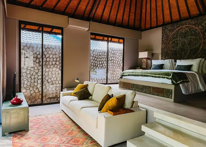 Keluk Collection, Boutique Private Pool Villas, Just Short Walk To Bingin *