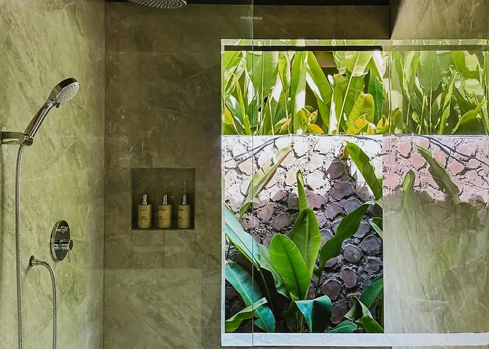 Keluk Collection, Boutique Private Pool Villas, Just Short Walk To Bingin Villa